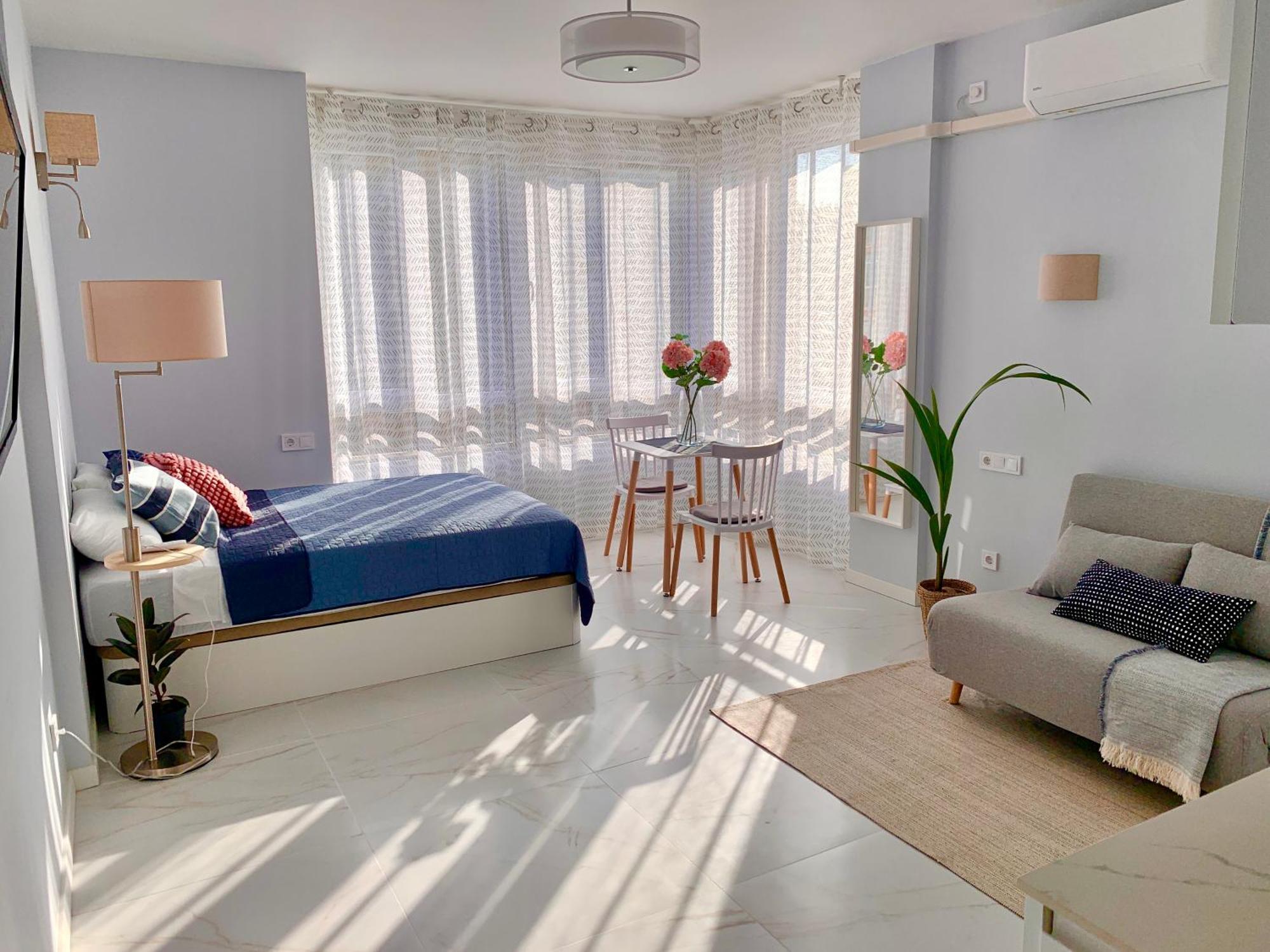 Elegant Studio With Pool And Seaview トレモリノス エクステリア 写真